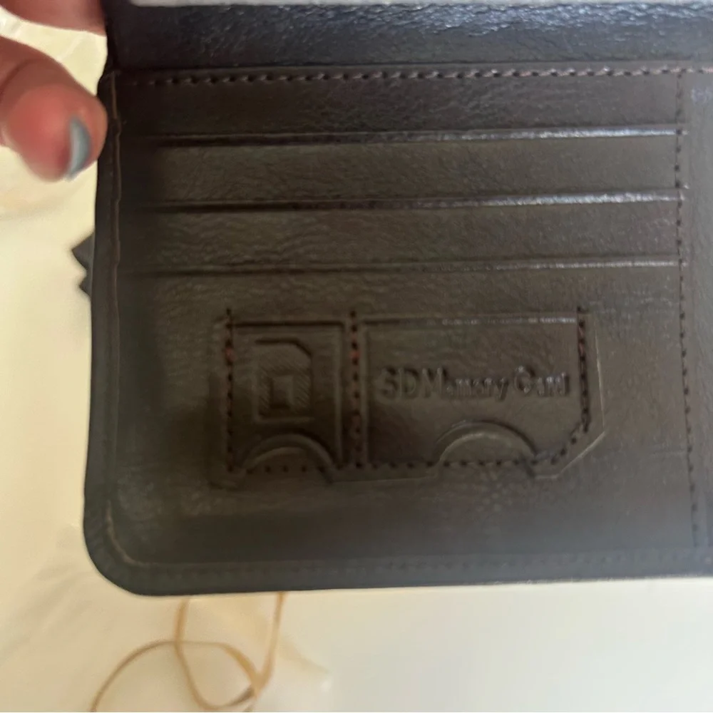 Banyanu genuine leather RFID blocking bifold men’s wallet